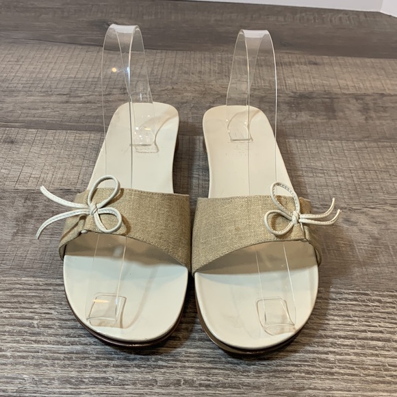 Etienne Aigner linen slides size 7 1/2 - Picture 2 of 9
